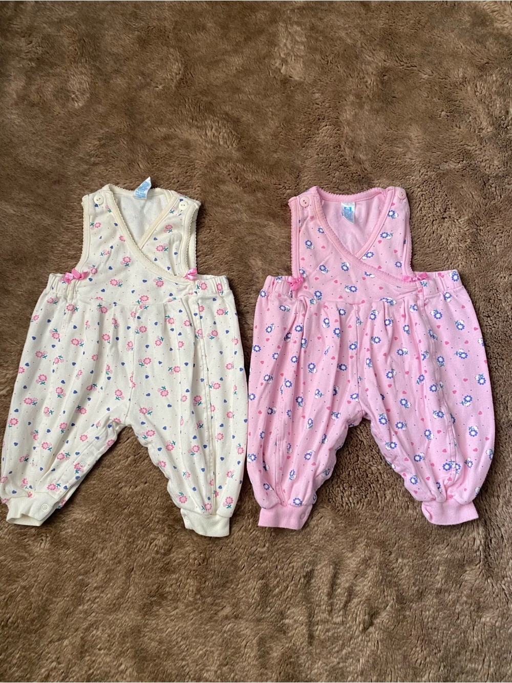 Vintage Floral Print One-Piece Romper - Pink and Cream